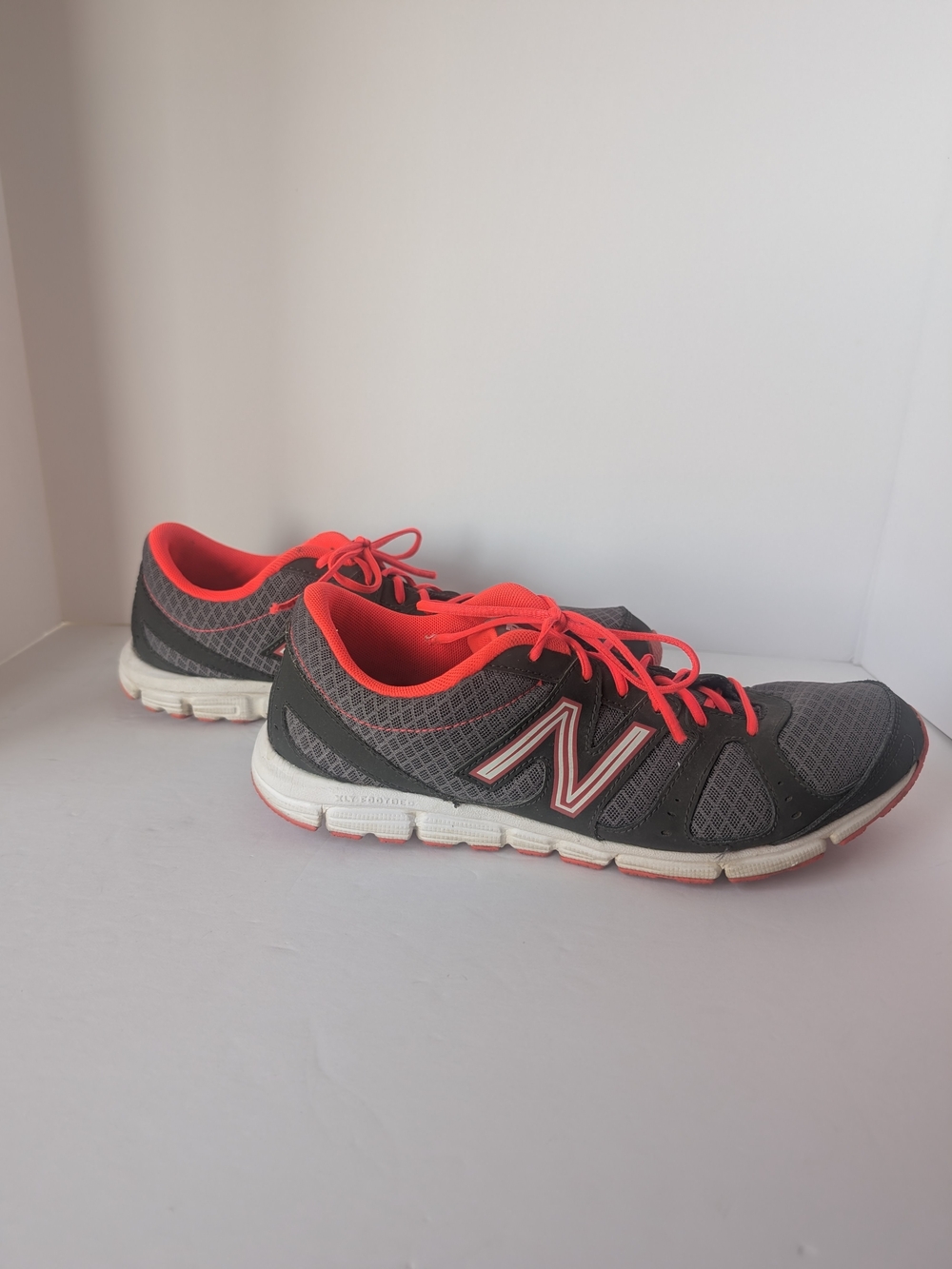 New Balance 550 v3 Dark Gray with Coral Accent Running Shoes - Picture 5 of 8